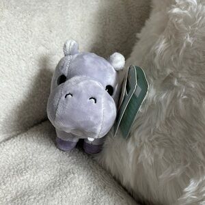 Bellzi Adorable Purple Hippo Plush Toy